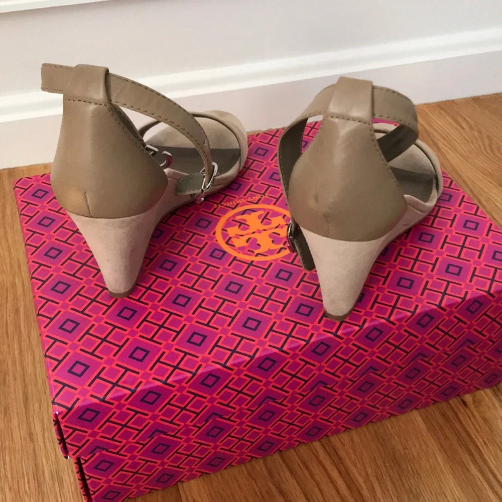 Tory Burch tory burch